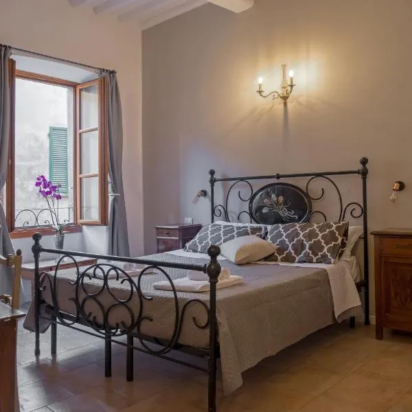 Città Di Castello Rooms，位于San Secondo的酒店