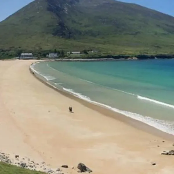 The Strand, Dugort Achill，位于Doogort的酒店