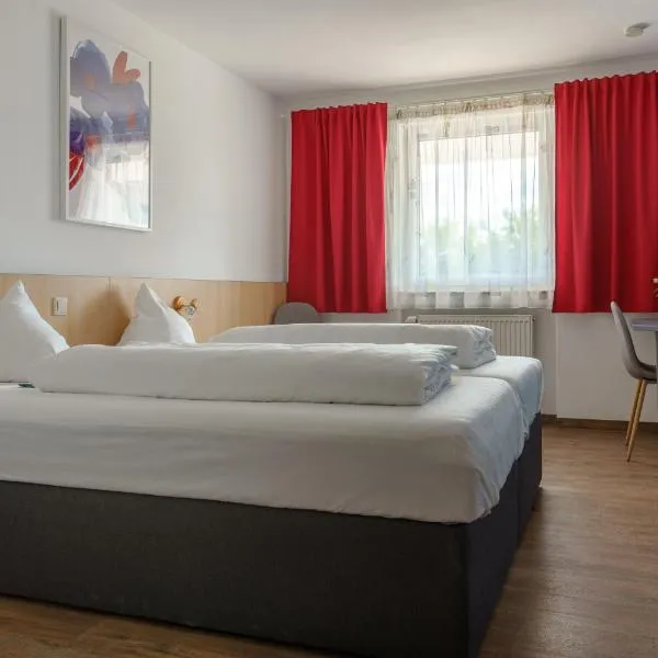 Motel Drei König- Ihr Transithotel，位于Heimsheim的酒店