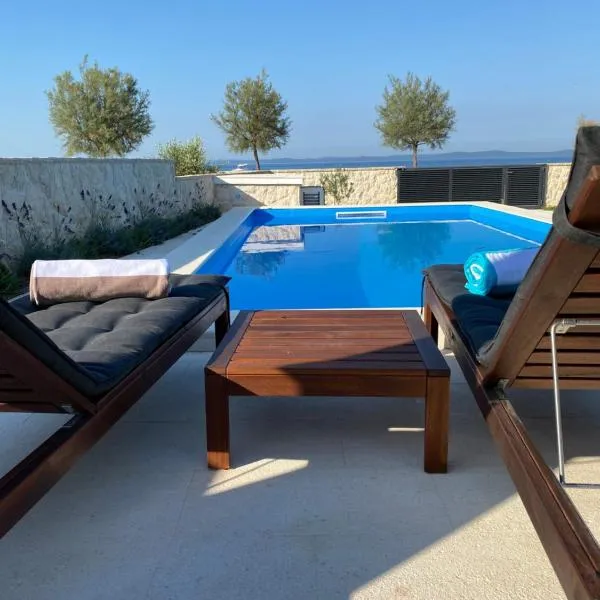 Holiday House Laura，位于维尔的酒店