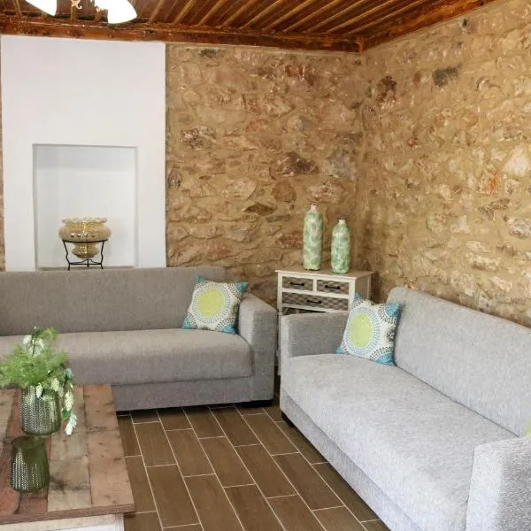 Vasilis House，位于Theologos的酒店