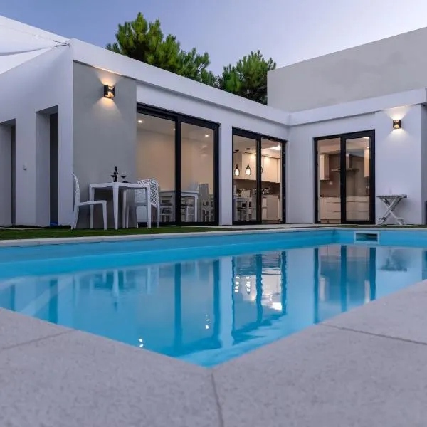 Ilheu 25 Peniche House，位于佩尼契的酒店