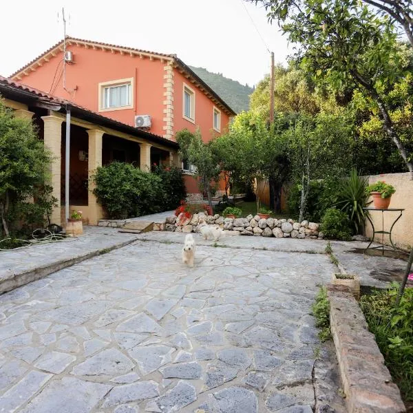 George's Sweet n' Cozy Maisonette in Ipsos Corfu，位于阿普索斯的酒店