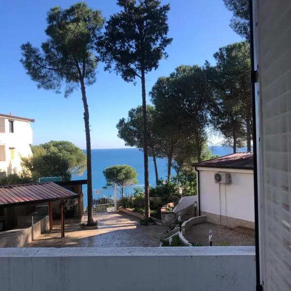 Appartamento Affaccio sul mare, Baia di Copanello，位于科帕内罗的酒店
