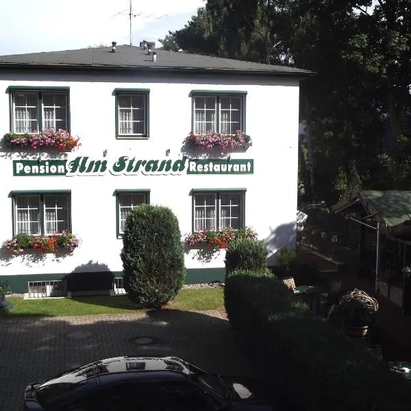 Pension Am Strand，位于朱列斯拉赫的酒店