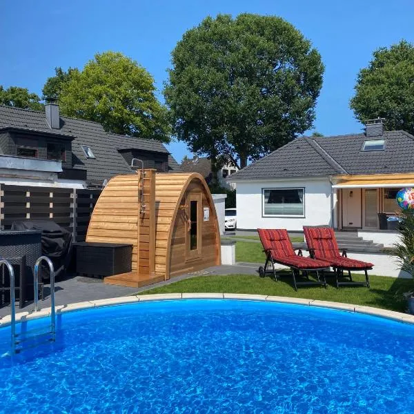 Luxuriöses Ferienhaus Anita nahe Timmendorfer Strand, Travemünde und Lübeck，位于Sereetz的酒店