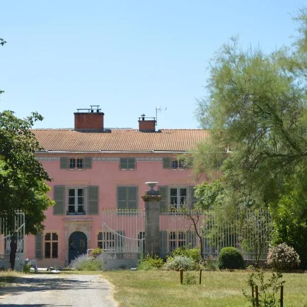 Domaine de Chalaniat，位于La Sauvetat的酒店
