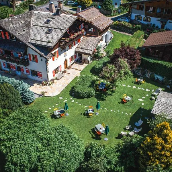 Chalet-hôtel Gai Soleil，位于莱孔塔米讷蒙茹瓦的酒店