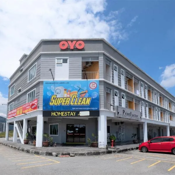 OYO 90054 Summer Inn，位于Kampong Malim Nawar的酒店