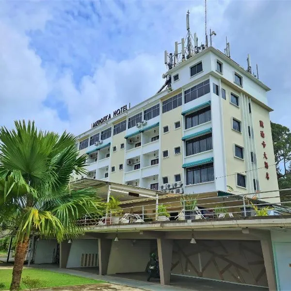 默迪卡居銮酒店，位于居銮的酒店