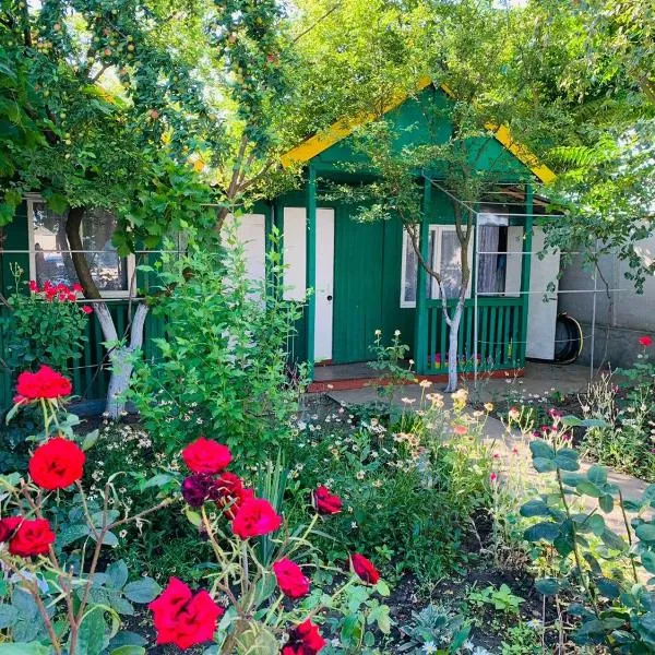 Novaya Dacha，位于库罗尔特涅的酒店