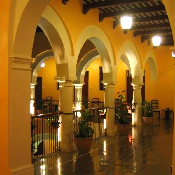 卡斯特尔玛酒店，位于Lerma的酒店