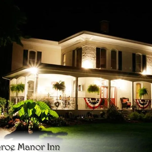 Monroe Manor Inn，位于Lee的酒店