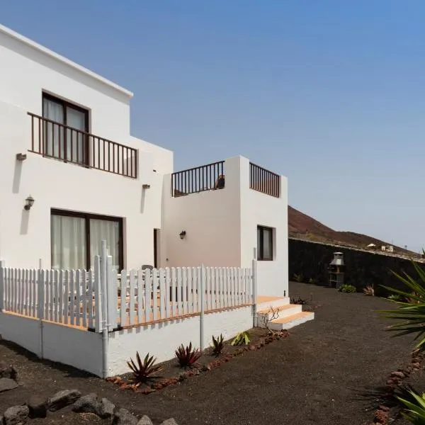 Lanzarote Natura Houses，位于纳萨雷特的酒店