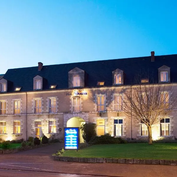 大洋洲艾斯卡勒奥尔良酒店，位于Saint-Cyr-en-Val的酒店