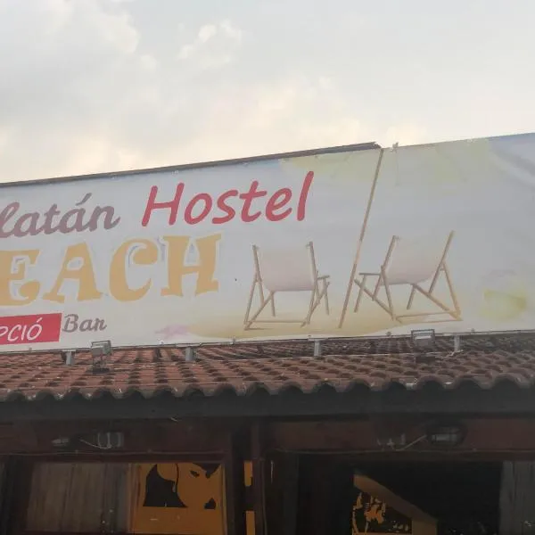 Beach Hostel Balatonboglár，位于巴拉顿博格拉尔的酒店
