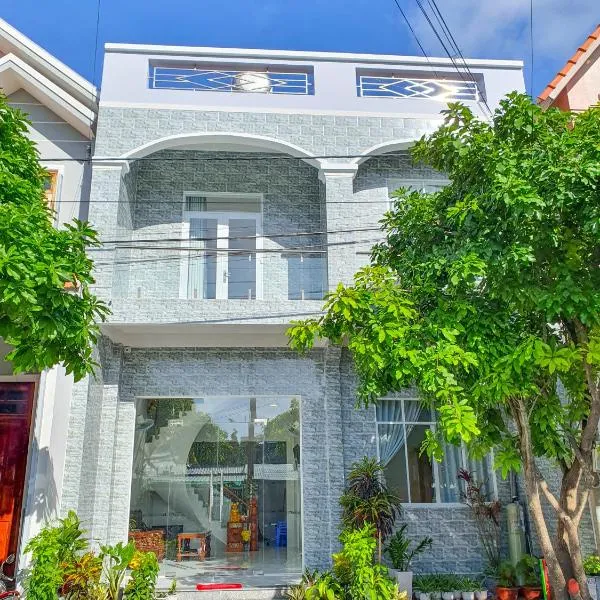 MƯỜI HOMESTAY，位于昆岛的酒店