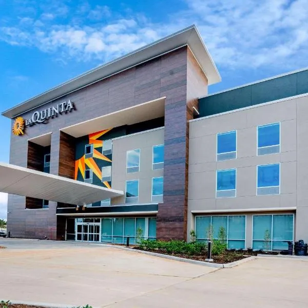 La Quinta Inn & Suites Katy-Mills by Wyndham Katy，位于Brookshire的酒店