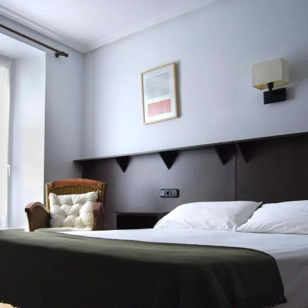 Hotel Arrasate，位于埃洛里奥的酒店