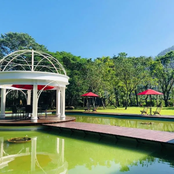 藏青谷 莊園Valley Statt Manor，位于Liugui的酒店