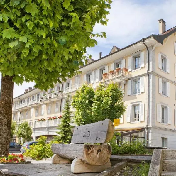 Résidence le Sapin & Bains de la Gruyère，位于Jaun的酒店