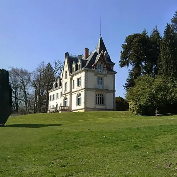 圣安托尼城堡酒店，位于Bonnac-la-Côte的酒店
