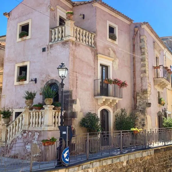 B&B Santapau Charme Living，位于Monterosso Almo的酒店