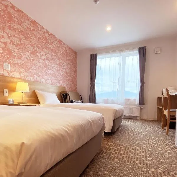 花藤旅館酒店，位于富良野的酒店