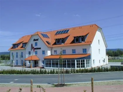 朗恩诺摩塔纳酒店，位于Feggendorf的酒店