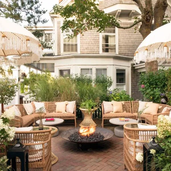 Life House, Nantucket，位于Wauwinet的酒店