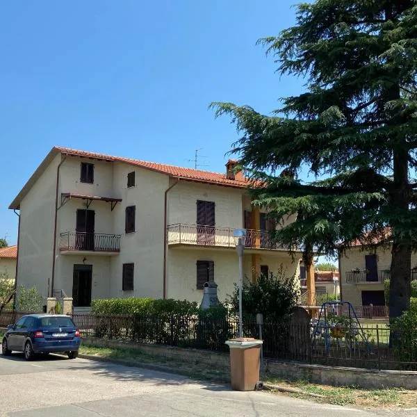 La Casa sul Trasimeno，位于特拉西梅诺湖畔帕西尼亚诺的酒店