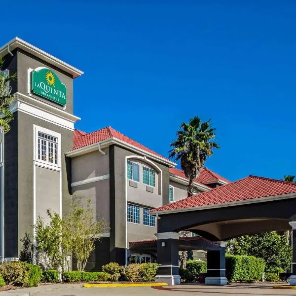 La Quinta by Wyndham Corpus Christi Northwest，位于罗布斯敦的酒店