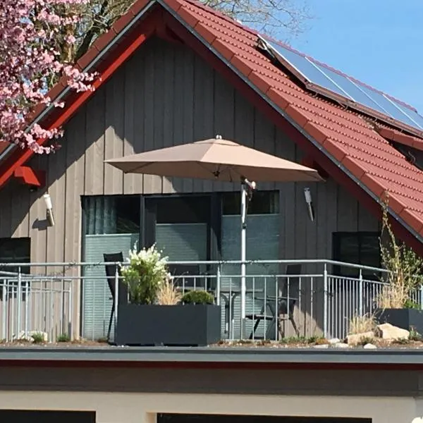 Exklusive Ferienwohnung auf dem Romanshof - Schwarzwald Plus Gastgeber，位于洛斯堡的酒店