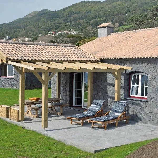 Azorenhaus am Atlantik - Family House，位于Fajã da Caldeira de Santo Cristo的酒店