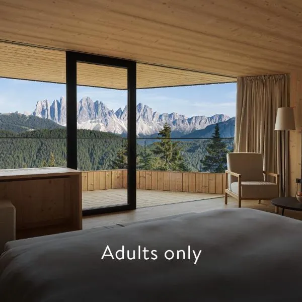 Forestis Dolomites，位于Plancios的酒店