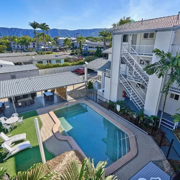 Cocos Holiday Apartments，位于三一海滩的酒店