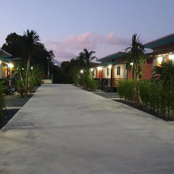 โรงแรม​ เดอะวิน​ รีสอร์ท，位于Thung Song的酒店