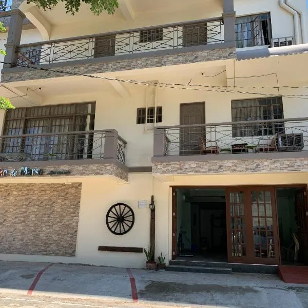 Beinte Singko de Marso Apartments，位于Cabaruan的酒店