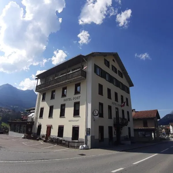 Hotel Post Cunter Biancardi，位于萨沃宁的酒店