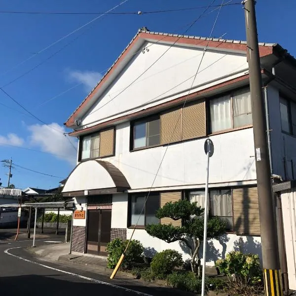 ゲストハウスまちかど Guest House MACHIKADO，位于指宿市的酒店