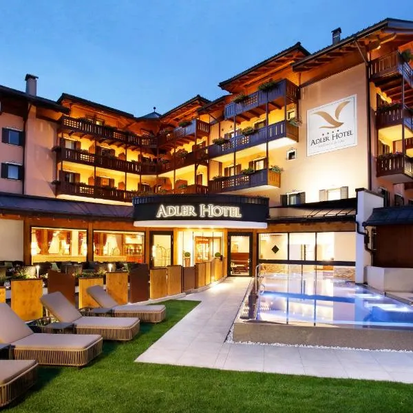 Adler Hotel Wellness & Spa - Andalo，位于Sporminore的酒店