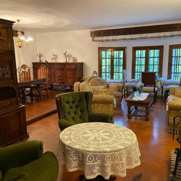 Esuri Chalet 300m con 1000m parcela privada a 8min de Puy Du Fou，位于Argés的酒店