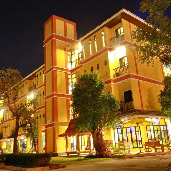 Boonme Heritage，位于Ban Saeng Dao的酒店