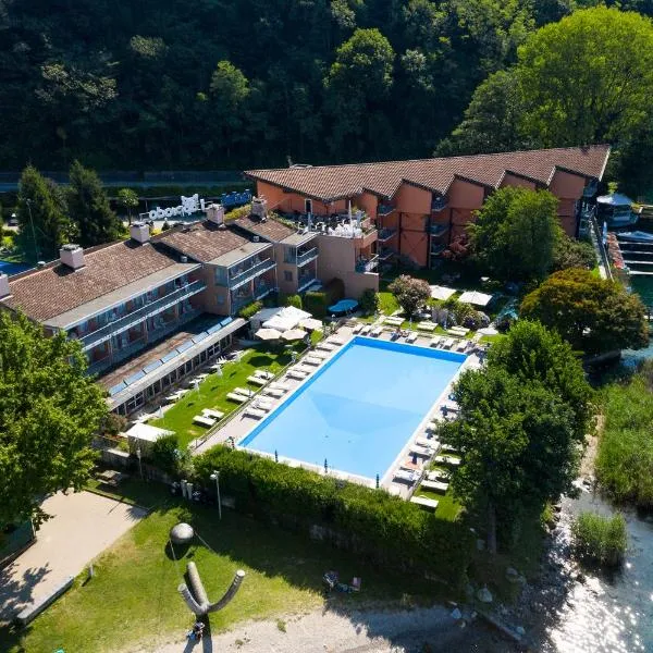 拉波罗朵酒店，位于Bolzano Novarese的酒店