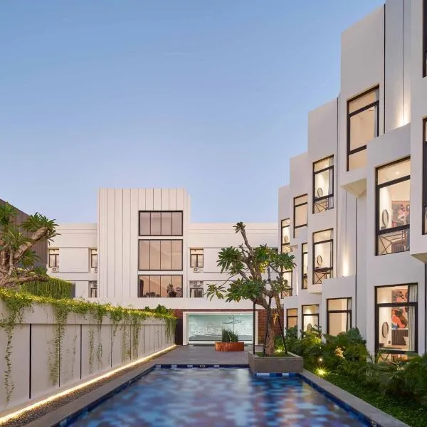 JW NAUNGAN COLIVING，位于梭罗的酒店