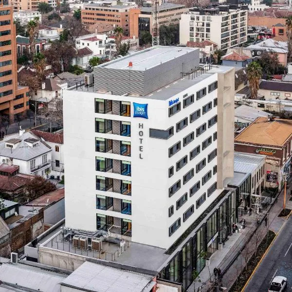 ibis budget Santiago Providencia，位于圣地亚哥的酒店