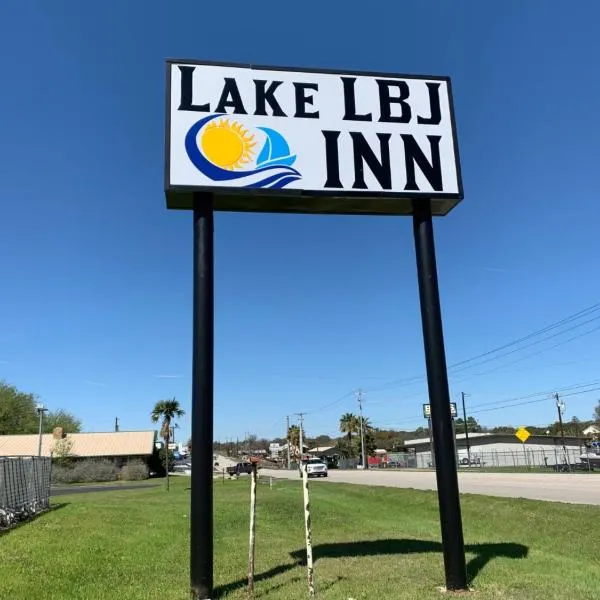LAKE LBJ INN，位于Bluffton的酒店