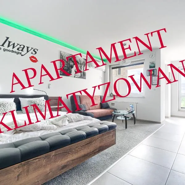 Top Oder Apartments- private parking，位于Kołbaskowo的酒店