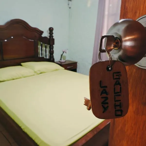Hostel Lazy Gaucho，位于派桑杜的酒店