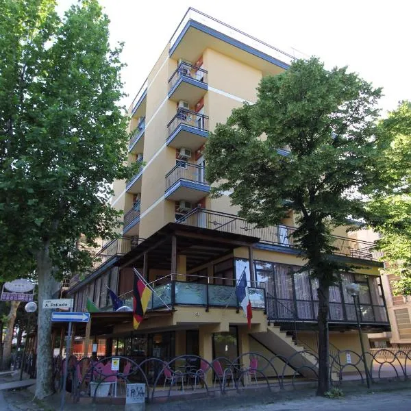 Hotel Settebello B&B，位于Gambettola的酒店